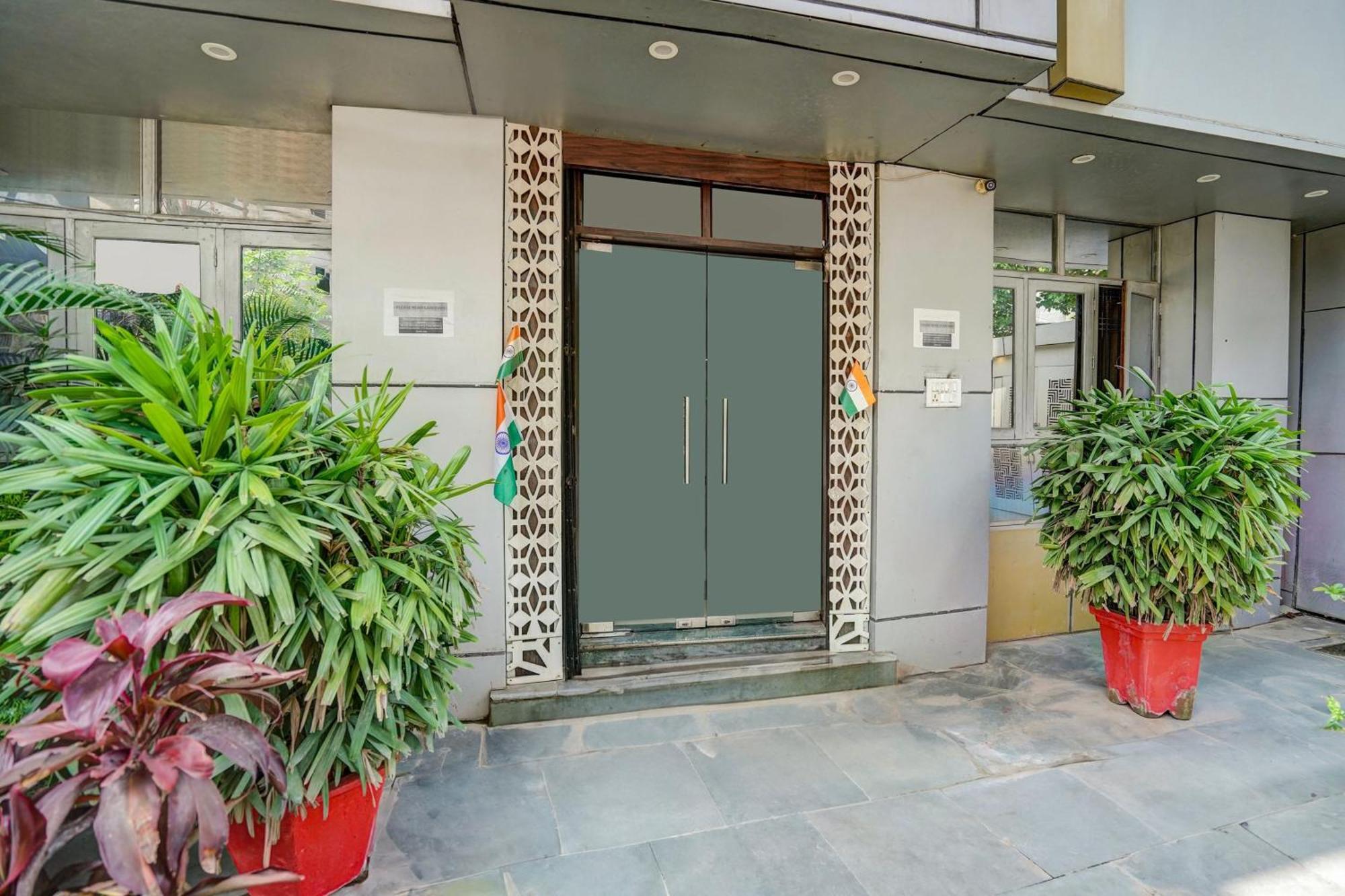 OYO 30849 Hotel Natraj INN Bijnaur Exterior foto