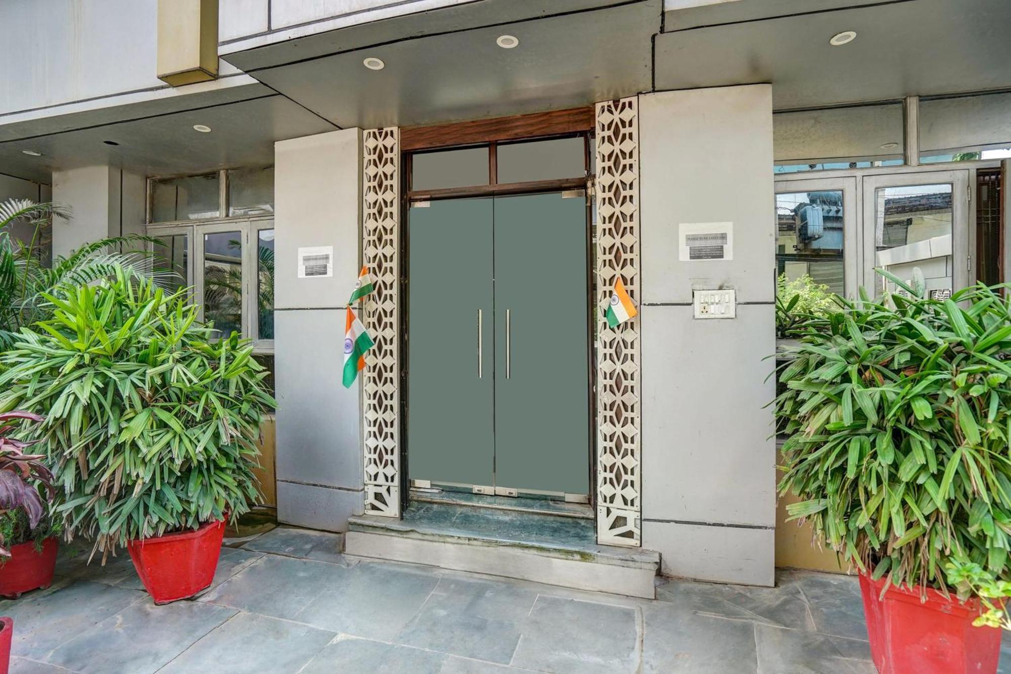 OYO 30849 Hotel Natraj INN Bijnaur Exterior foto