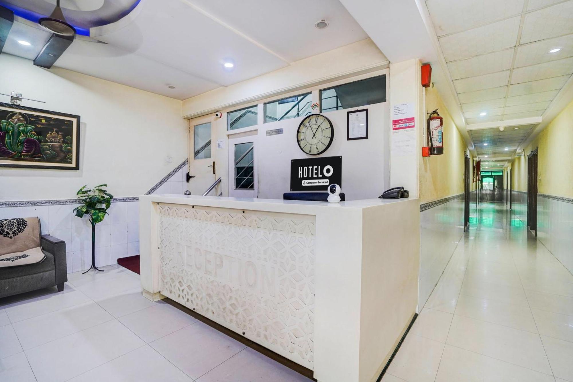 OYO 30849 Hotel Natraj INN Bijnaur Exterior foto